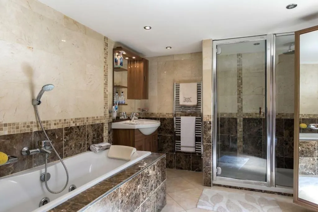 Dublin City Luxury Townhouse Apartman