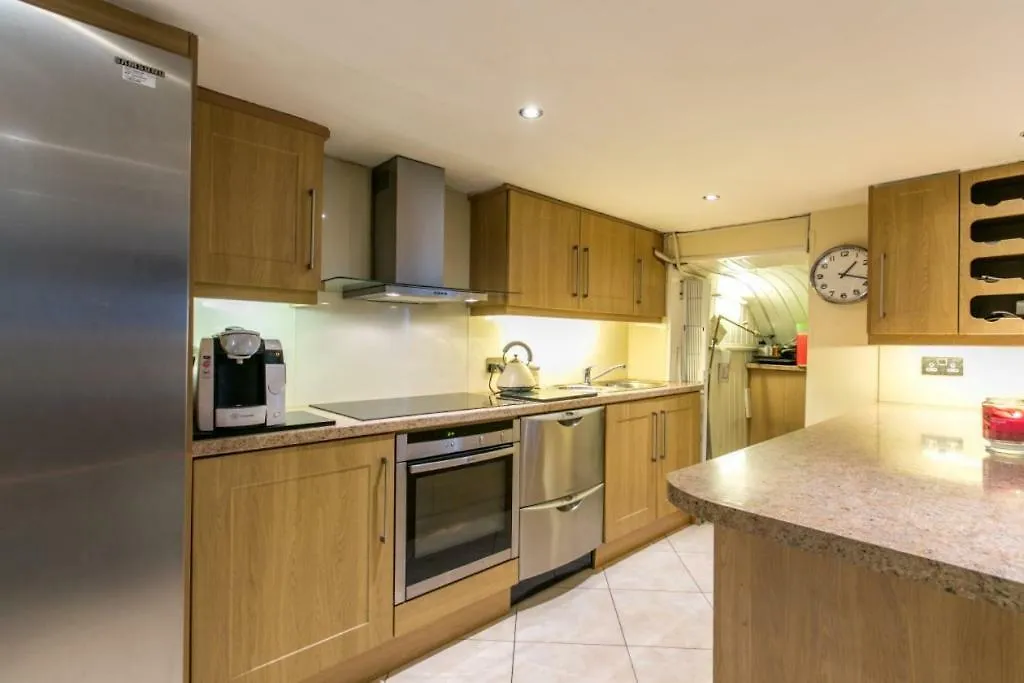 Dublin City Luxury Townhouse Apartman 0*,