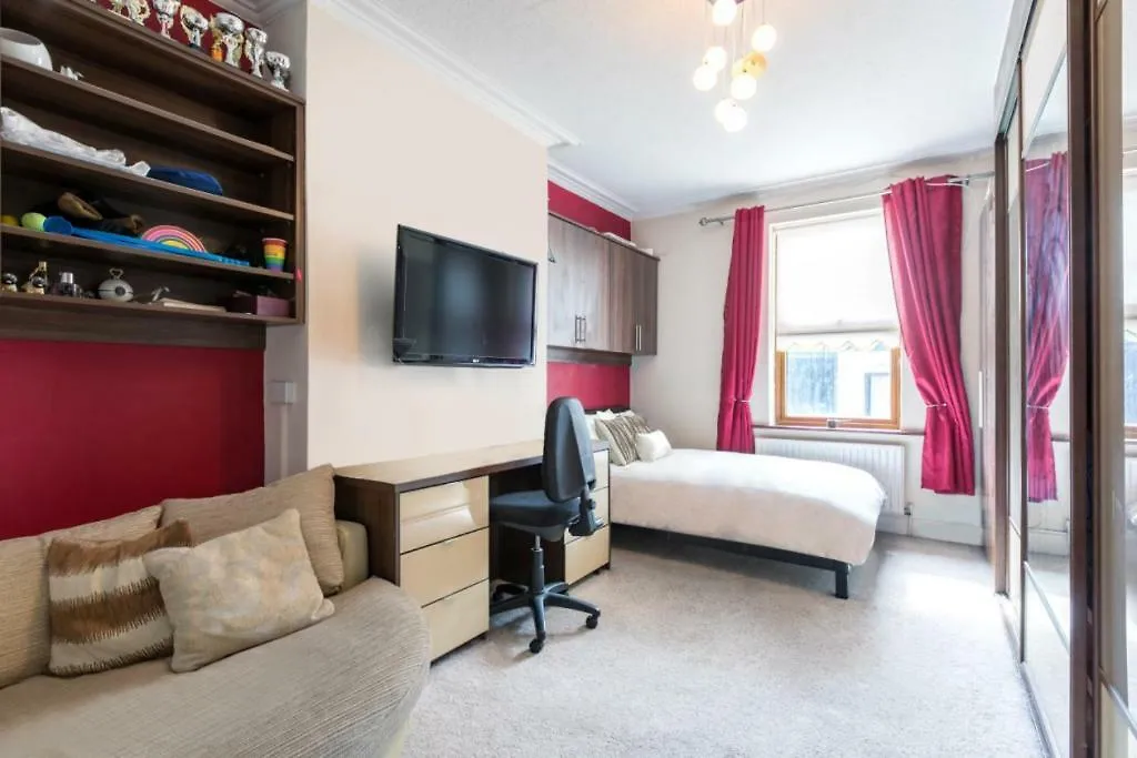 Dublin City Luxury Townhouse Apartman 0*,  Írország