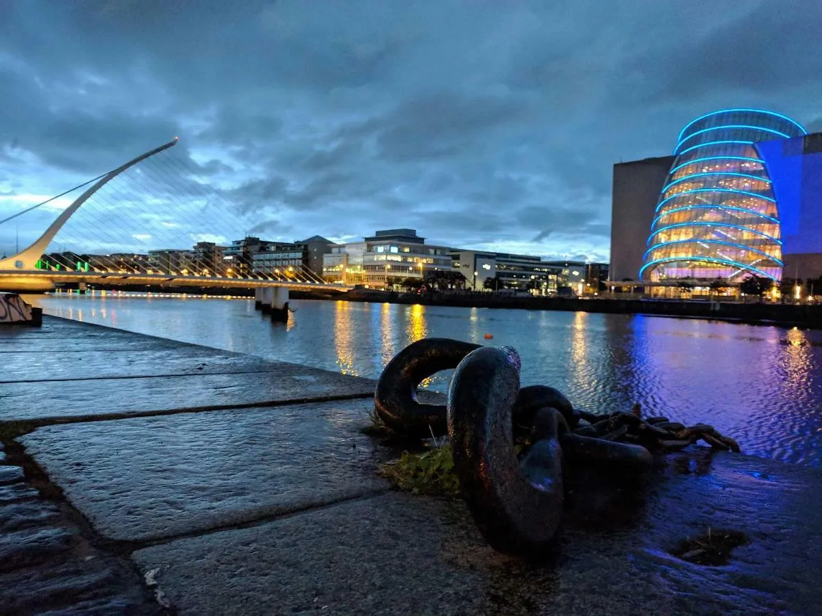 Dublin City Luxury Townhouse Apartment